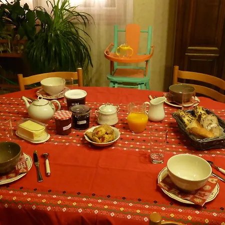 Au Val Des Meuris * Taintrux